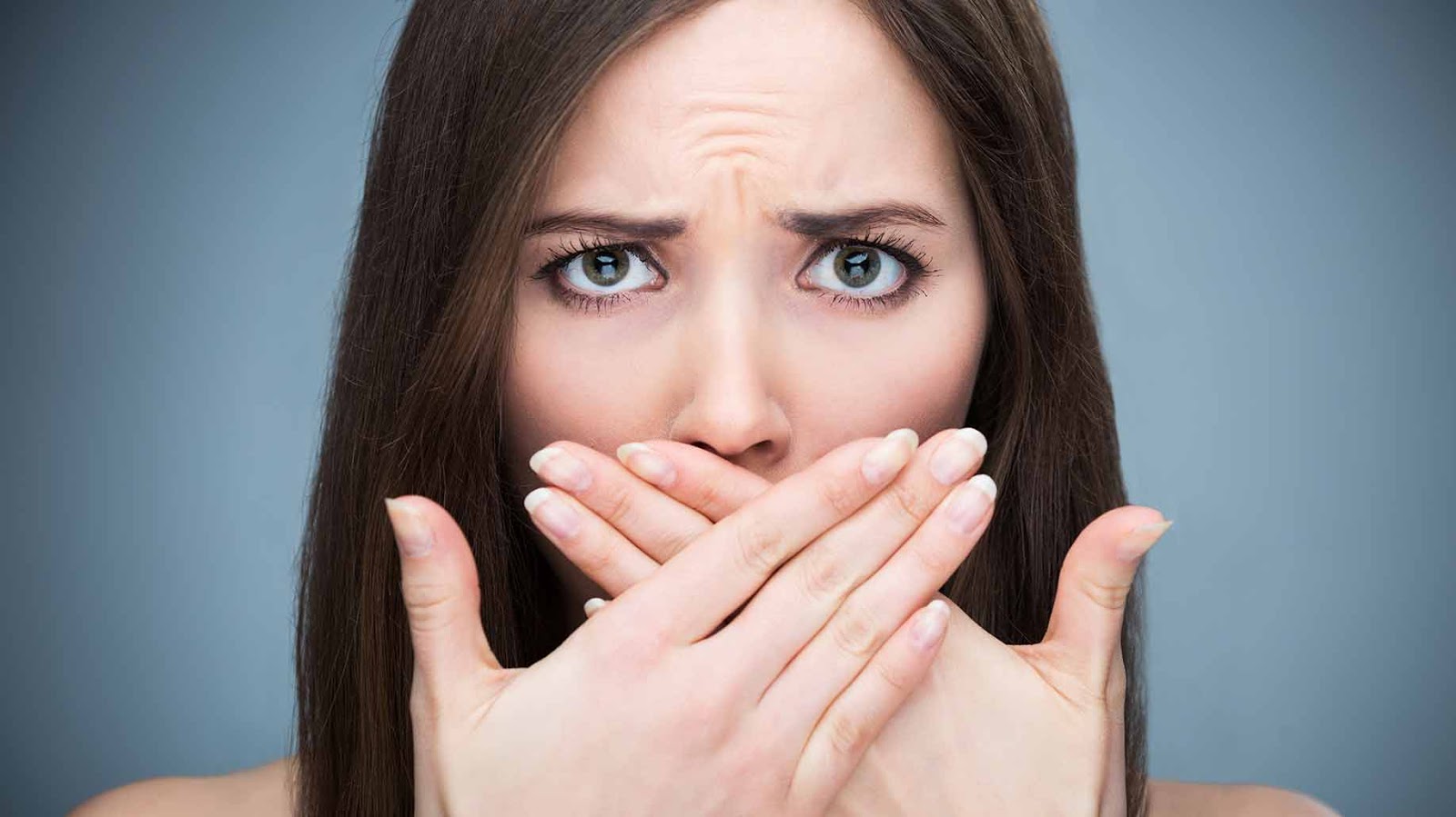 Hôi miệng có thể liên quan đến nhiều vấn đề sức khỏe khác chứ không chỉ là răng miệng (Ảnh: Shutterstock)