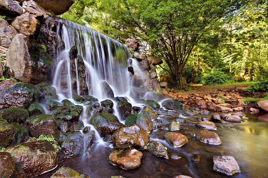 sonsbeek-waterfall-arnhem-57dfc3cf4ffdc__880
