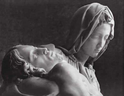 Tuyệt tác điêu khắc Pietà của Michelangelo: Thuần khiết từ bi, vô oán vô hận
