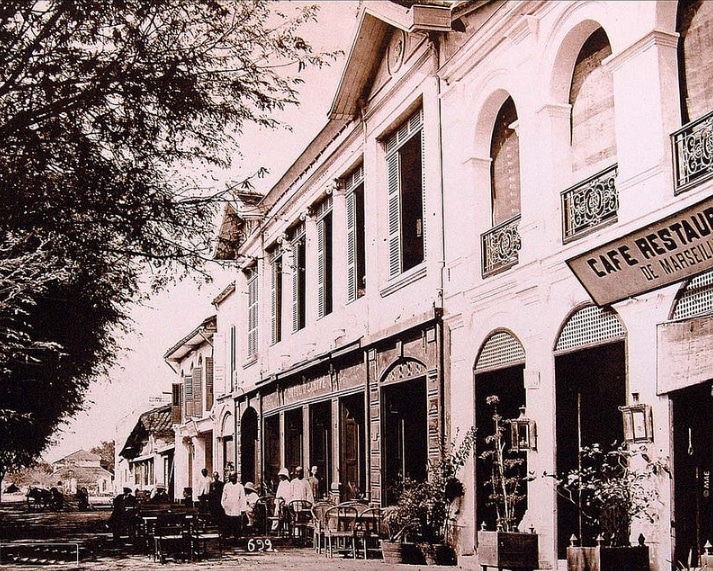 Lịch sử đường Nguyễn Huệ
