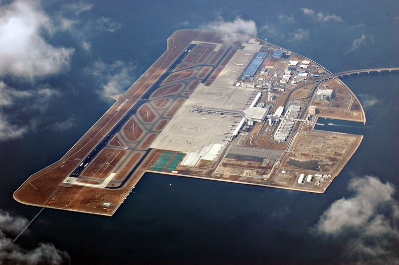 sân bay nổi Nhật Bản